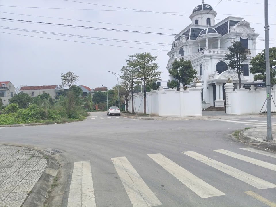 Đất nền Nhà Lạnh Lâm Thao 100m² - Sổ đỏ chính chủ, tiềm năng tăng giá!