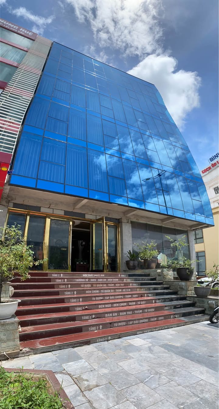 Nhà Mặt Tiền QL18 Hạ Long 400m² - Kinh Doanh Đa Ngành Nghề - 70 Tỷ