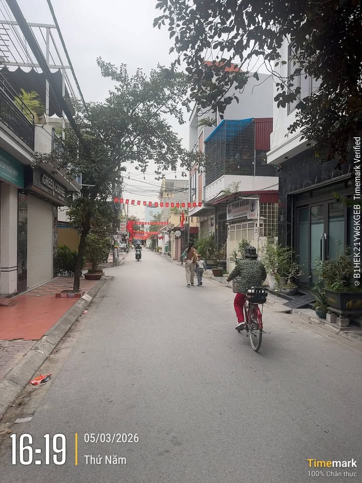 Nhà phố Hải Phòng 106m² - Mặt tiền kinh doanh, 2 ô tô tránh