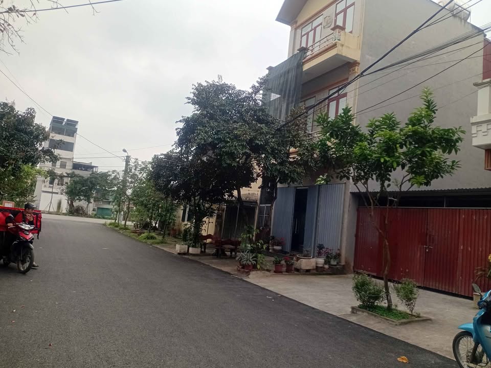 Đất nền Hoa Lư Ninh Bình 80m² 4 tỷ - Đường to ô tô, sổ đỏ sẵn!