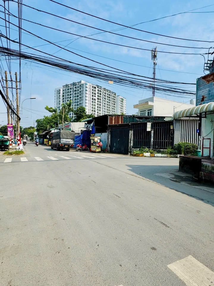 Đất nền Phú Hữu 60m² Thủ Đức - Xây dựng tự do, Sổ đỏ chính chủ!