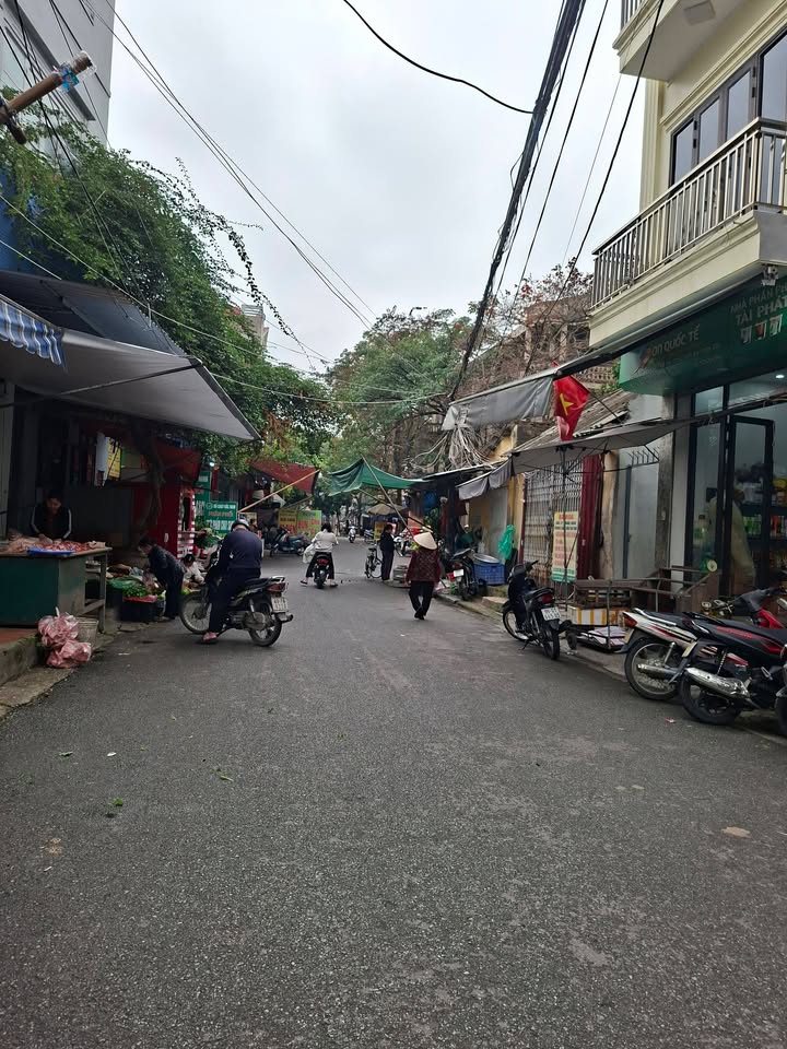 Nhà Phố Cổ Tiền An 208.8m² - Mặt Tiền 5.5m - Kinh Doanh Đắc Lợi