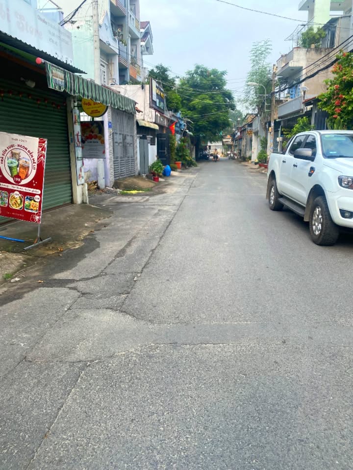 Nhà Mặt Tiền Kinh Doanh Quận 12 - 80m², 3PN, Giá 5.9 Tỷ