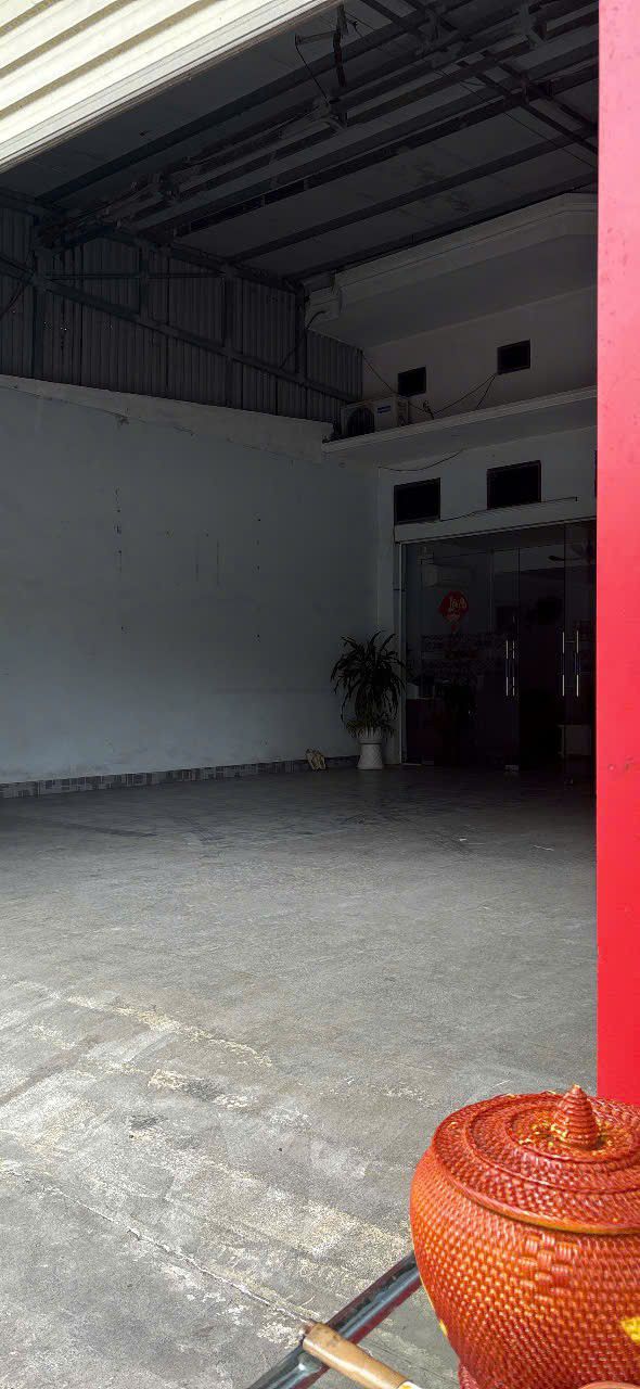 Cho thuê xưởng 300m² + nhà 2 tầng, đường Lê Thanh Nghị, Hải Dương - 20 triệu/tháng