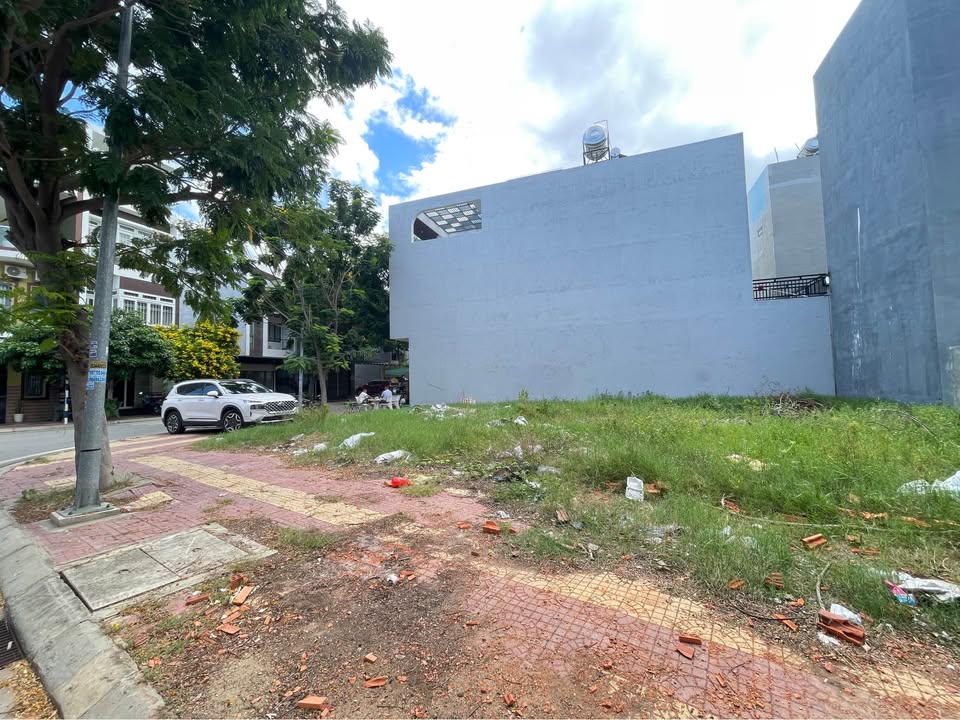 Đất nền trung tâm Nha Trang 207m² 8 tỷ - Đường to ô tô