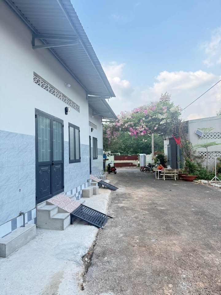 Dãy trọ Tiến Thành 168m² - Dòng tiền ổn định 10 triệu/tháng!