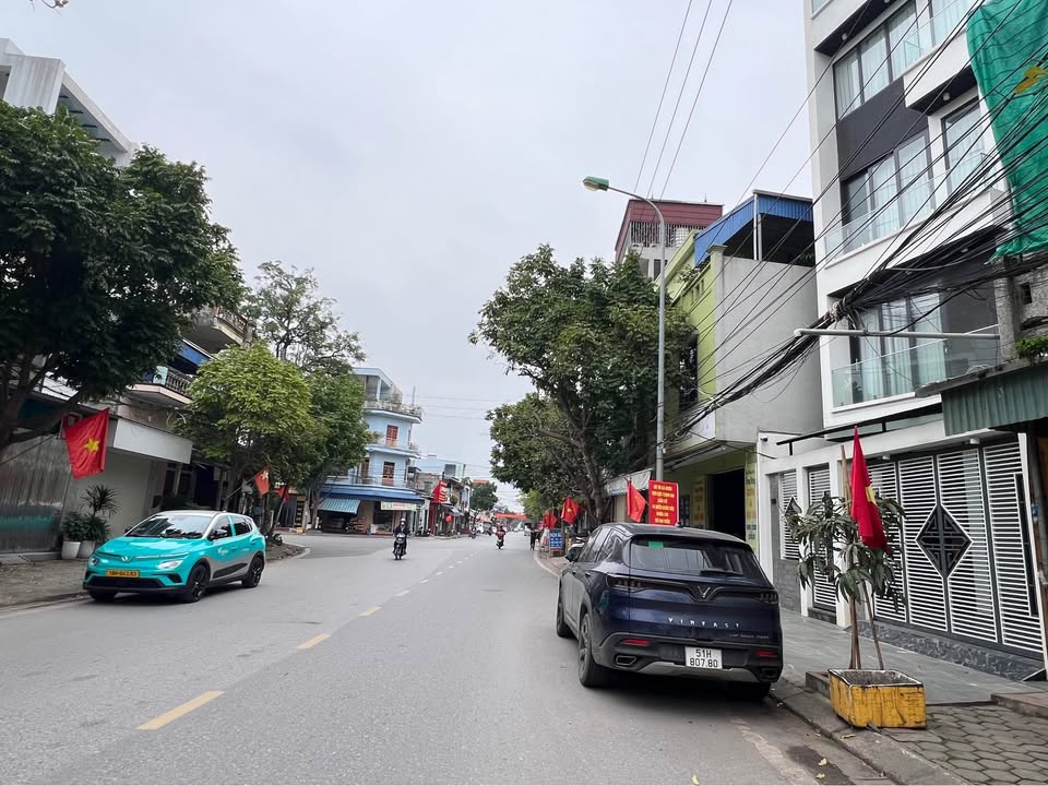 Nhà Vũ Hữu Lợi Vinh 140m² thỏa thuận - Sẵn sàng ở ngay