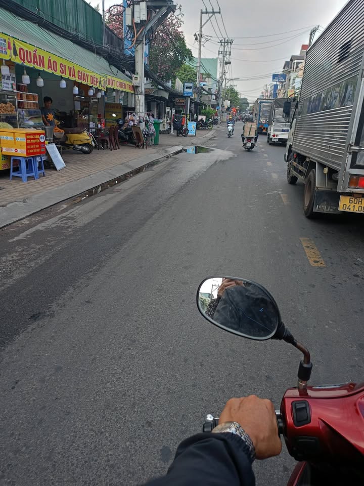 Nhà Phố Thủ Đức 88m² - Mặt Tiền Kinh Doanh Đường số 5 Linh Xuân