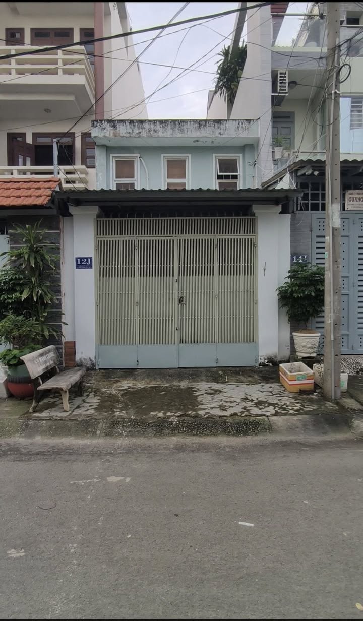 Nhà Mặt Tiền Đường Số CX Ngân Hàng Q7 - 94.47m² Giá 20 Triệu