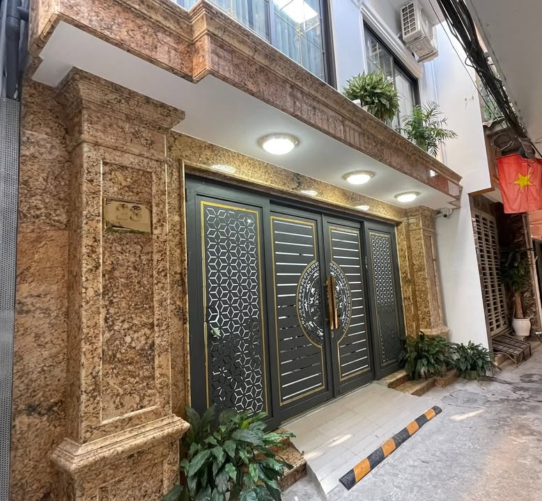 Cho thuê phòng Trương Định, Hai Bà Trưng - Full nội thất, 4tr/tháng