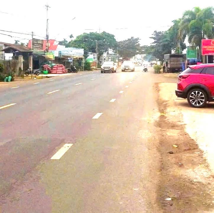 Nhà Mặt Tiền QL14, Buôn Ma Thuột - 2 Sổ Hồng, 2 Mặt Tiền, Thu Nhập 8.5 Triệu/Tháng