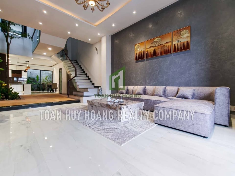 Cho thuê nhà Nam Hòa Xuân 3 tầng, 3PN full nội thất - 25 triệu/tháng