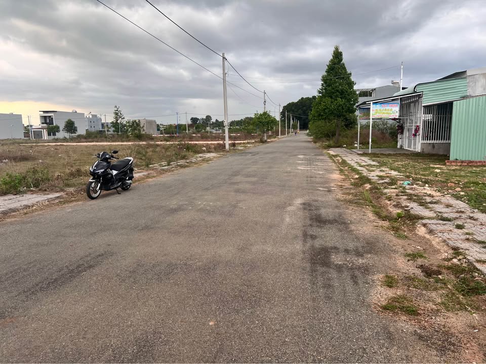 Đất nền Hòa Long, Bà Rịa 100m² - Tiềm năng tăng giá vượt trội!