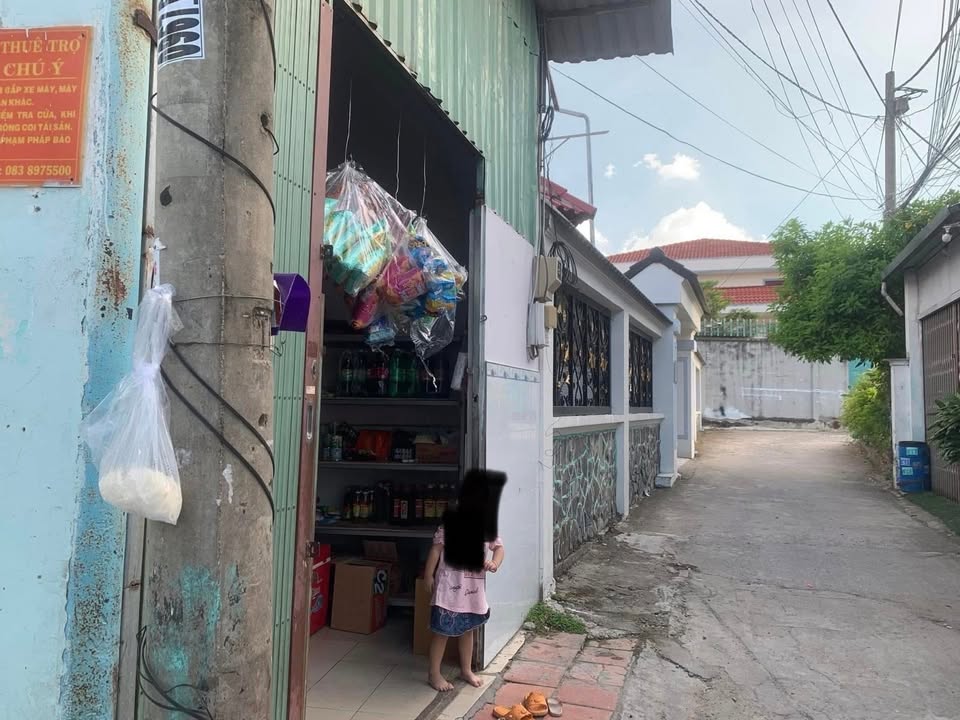 Dãy Trọ 20 Phòng Linh Xuân, Thủ Đức - 300m² - 11.8 Tỷ - Hẻm Xe Hơi