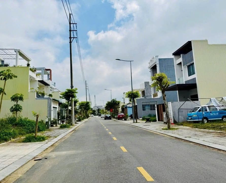 Đất nền KDC Phước Thạnh - 210m² Hướng Nam, Giá 4.6 Tỷ