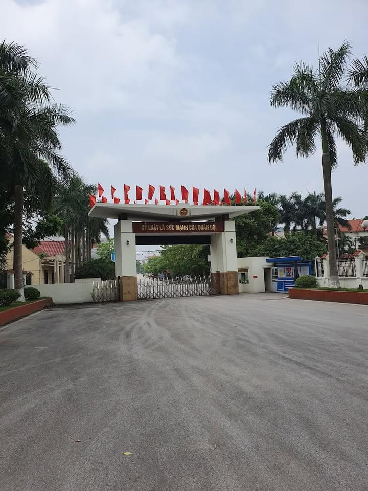 Bán Đất 95m² Full Thổ Cư, Mặt Tiền Rộng Gần Z131 - Đống Đa