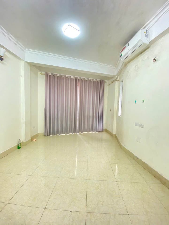 Nhà Mặt Phố Sông Sét, Hai Bà Trưng - 28m² x 3 Tầng, Kinh Doanh Đa Ngành