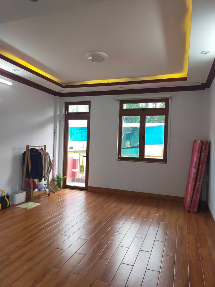 Nhà Phạm Hồng Thái Đà Lạt 4.5 triệu - Ô tô đậu trước nhà