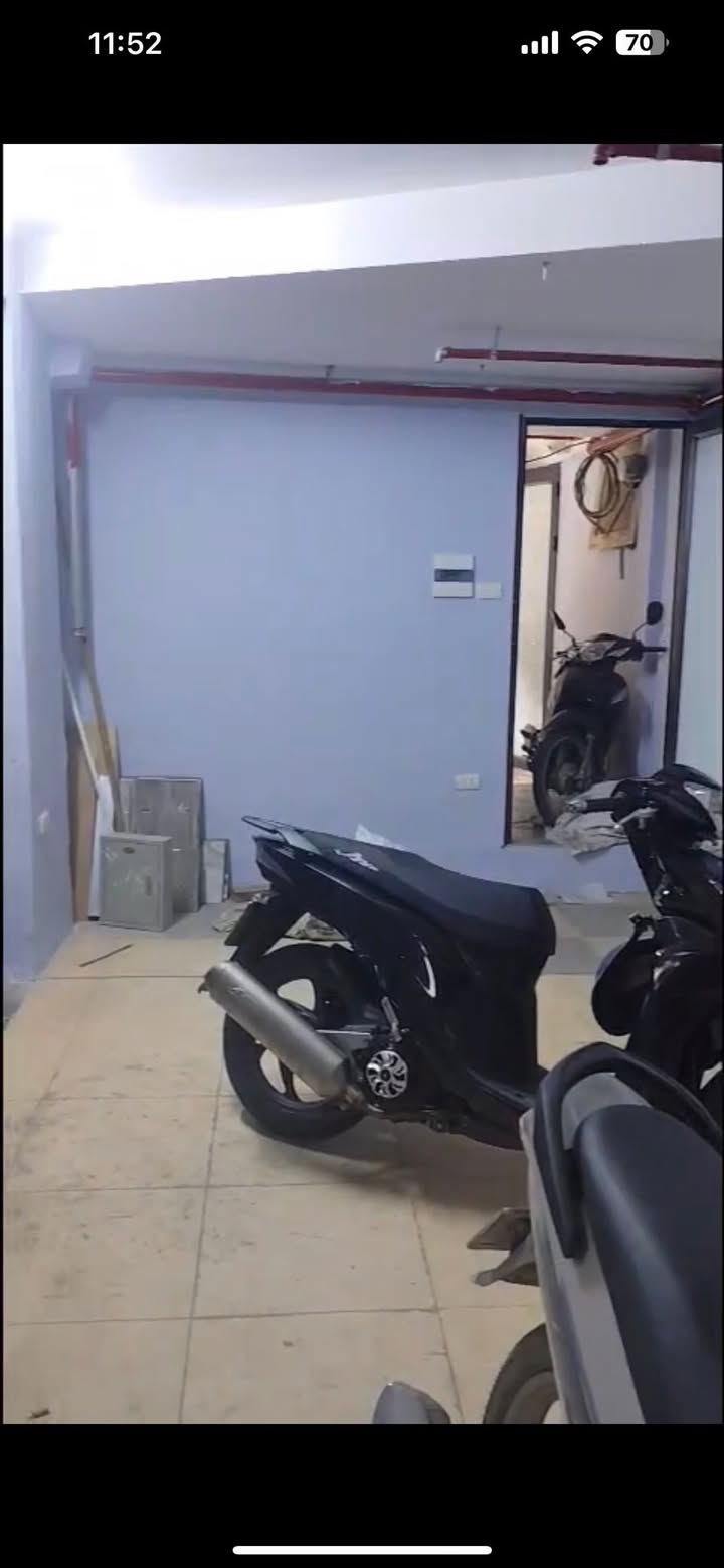 Nhà Phố Triều Khúc Hà Nội 2 Tầng - Mặt Tiền Kinh Doanh Đắc Địa!