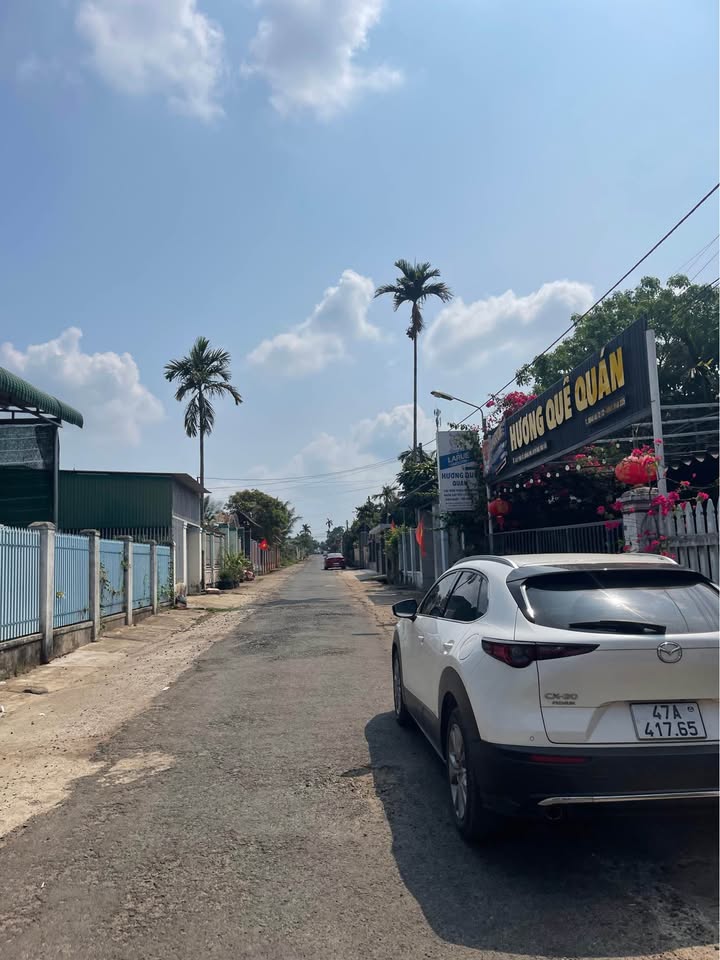 Nhà 5PN Lý Thái Tổ, Quảng Ngãi - 150m² Thổ Cư, Sổ Hồng, Giá 5.2 Tỷ