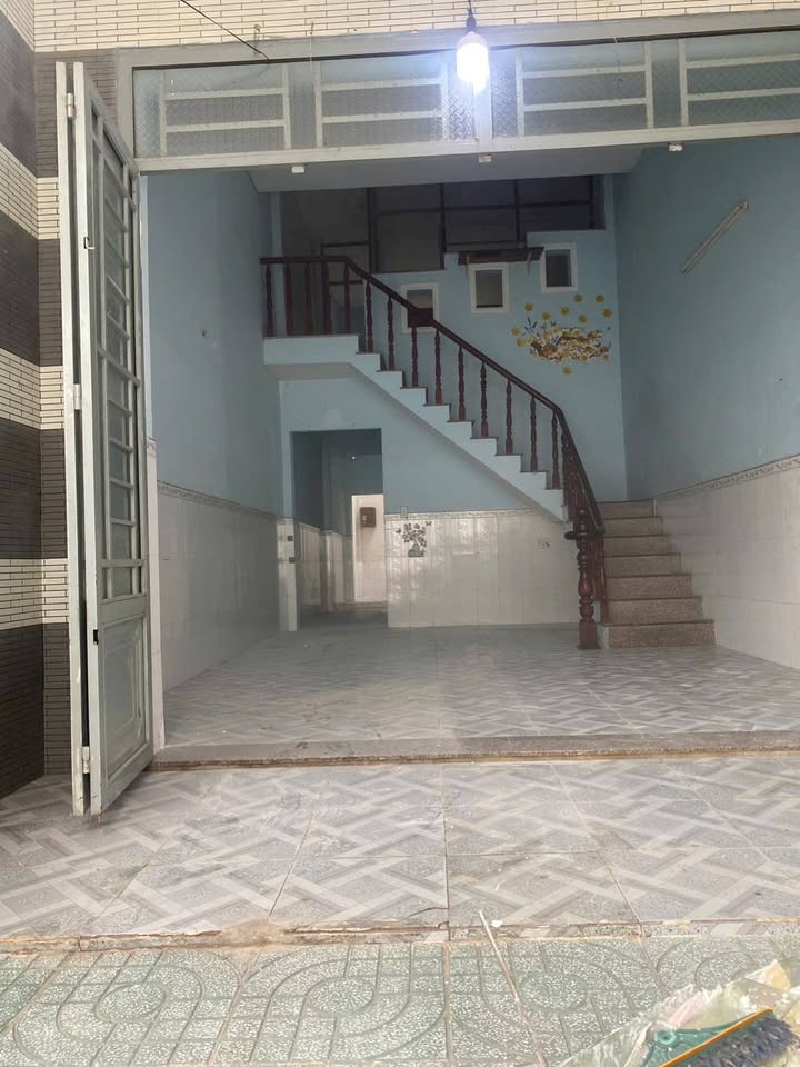 Nhà riêng Hóc Môn 80m² giá 2.6 tỷ - Ô tô vào tận nhà!