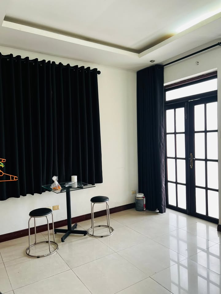 Căn hộ dịch vụ Quận 10 70m² - Full nội thất cao cấp