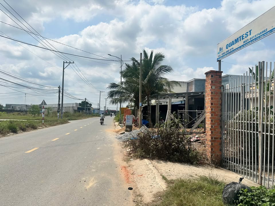 Nhà Phố Mặt Tiền Bình Tả 2 Đức Hòa 198m² - Mặt tiền kinh doanh!