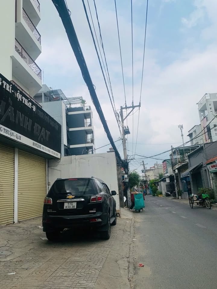 Nhà Mặt Phố Q12 - Ngang 12m - 196m² - 17.5 Tỷ - Sẵn Sổ Hồng