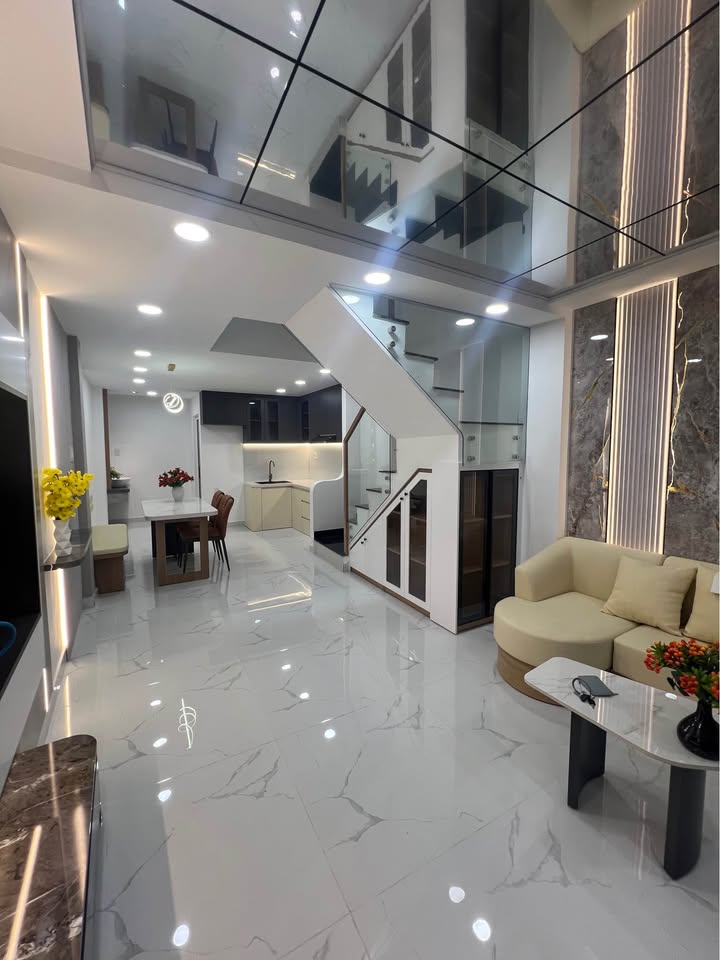 Nhà 34m² 5 Tầng, 6PN Hẻm Xe Tải Hoàng Văn Thụ, Phú Nhuận - Sổ Hồng