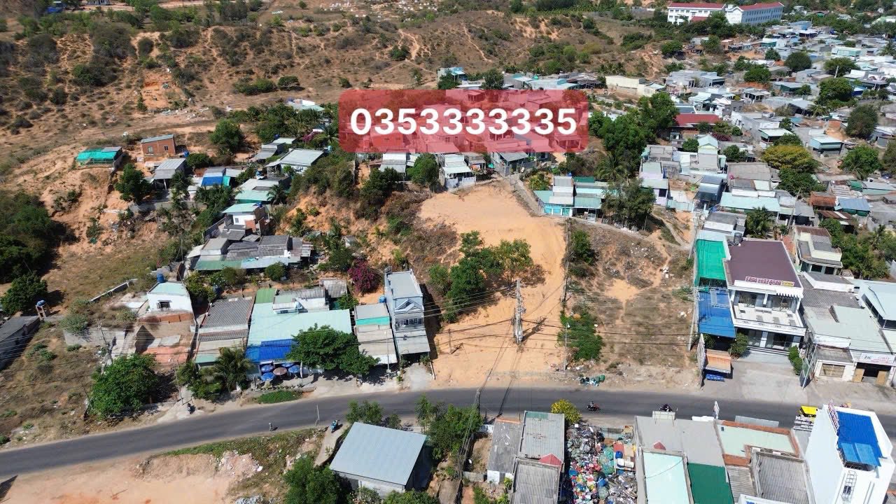 Đất nền Mũi Né 1250m² view biển - Sổ đỏ chính chủ!