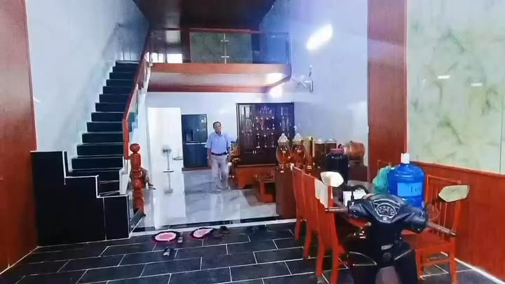 Nhà 2 Tầng Ấp 6 Tân Thạnh Đông, Củ Chi - Sổ Đỏ 83m² Giá 1 Tỷ