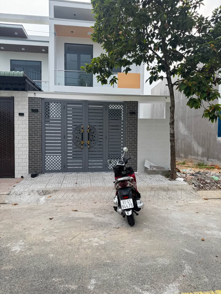 Nhà riêng Mỹ Phước 3 Bến Cát 100m² - Sổ hồng sẵn, giá tốt!