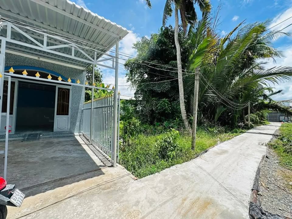 Nhà riêng Ấp 3 Trung An 160m² giá 800 triệu - Giá tốt hiếm có!