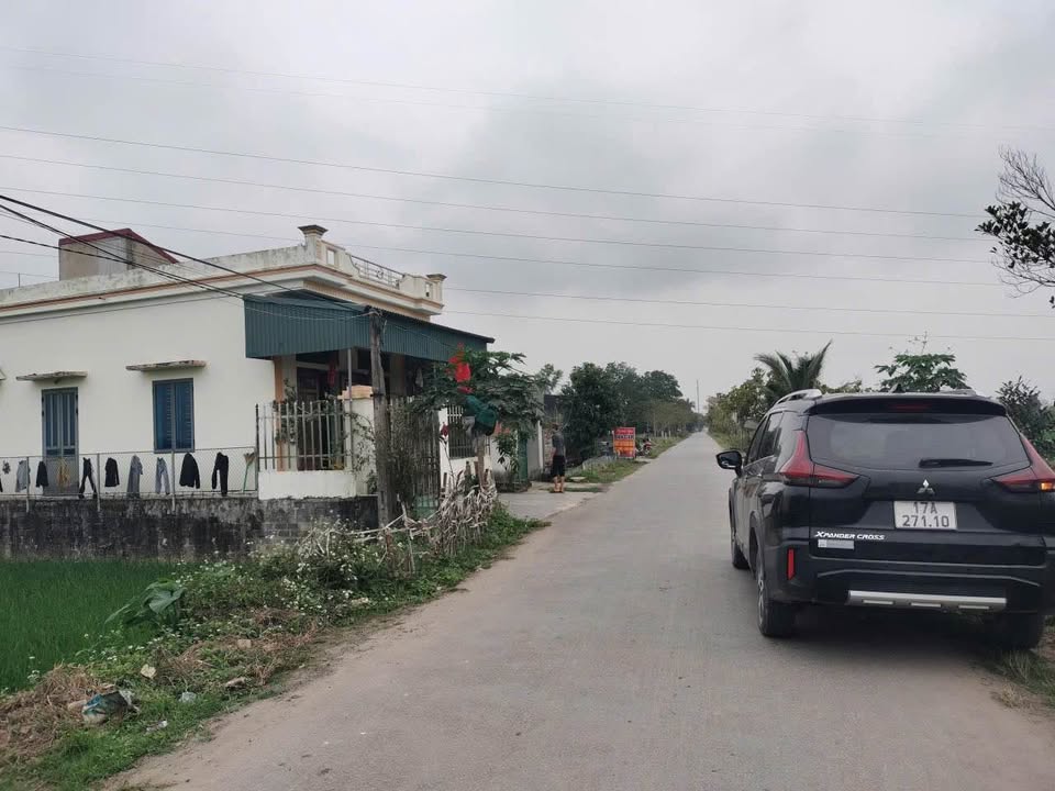 Đất nền mặt đường Liên Hoa, Đông Hưng, Thái Bình - 100m² kinh doanh tốt