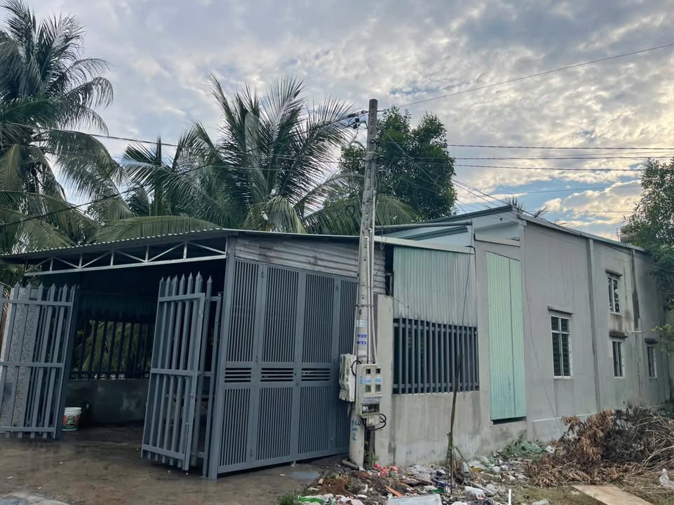 Nhà riêng Phường Tân Phú 132m² - Sổ đỏ sẵn sàng!