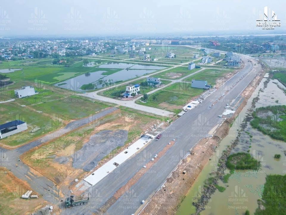 Đất Nền Mặt Tiền Tây Sơn 5, Thanh Hóa - 115m² Hướng Đông, Giá Tốt