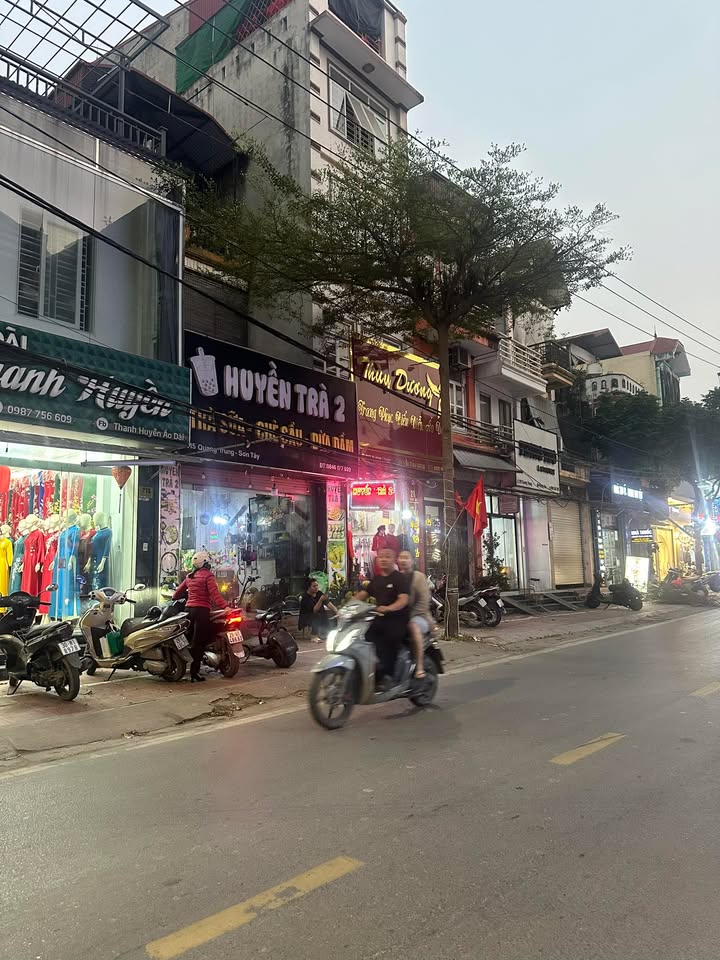 Nhà Mặt Phố Quang Trung Sơn Tây - Kinh Doanh Đỉnh Cao 58.8m²