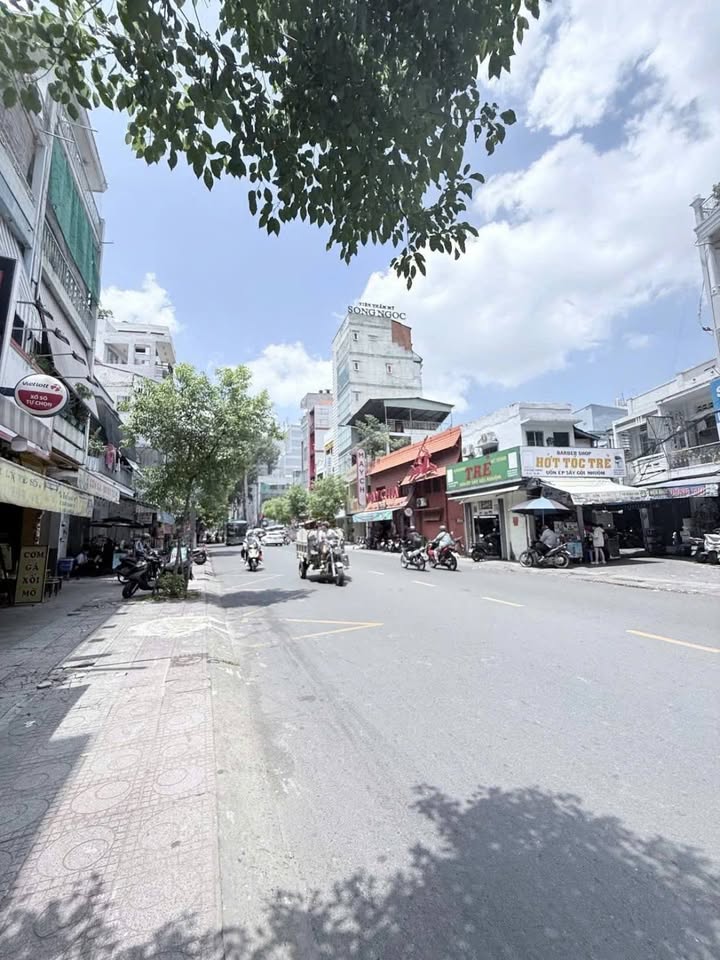 Nhà Mặt Tiền Cao Thắng Q10 - Ngay Ngã Tư 3/2 - 85m² - 32 Tỷ TL