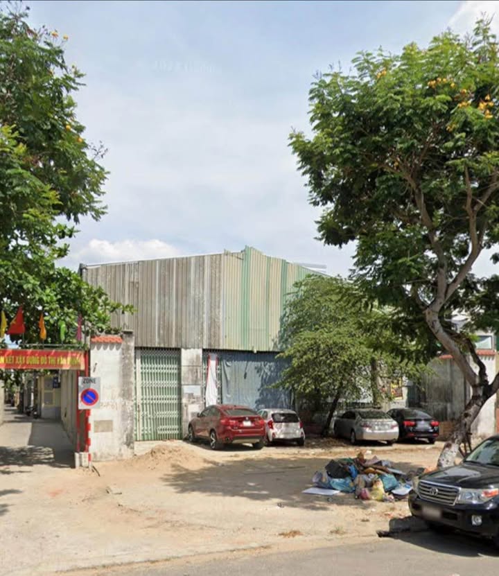 Nhà phố Trần Bạch Đằng, Sơn Trà 300m² - Mặt tiền kinh doanh đắc địa!