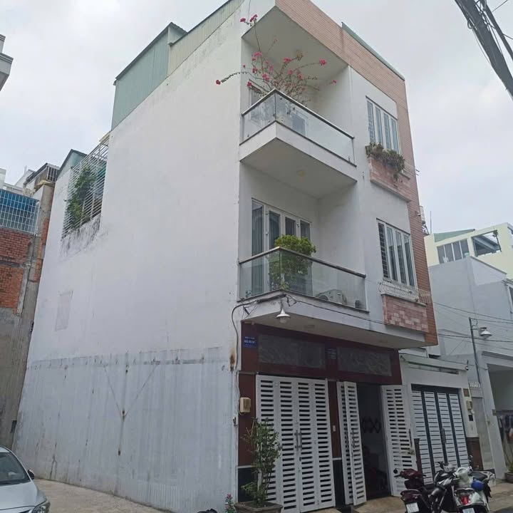 Nhà Phan Đình Phùng Tân Phú 84m² giá 12.8 tỷ - Ô tô vào tận nhà!