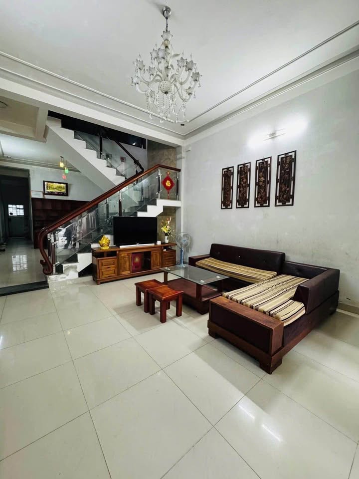 Nhà riêng Ngũ Hành Sơn 115m² - Full nội thất, giá tốt hiếm có!