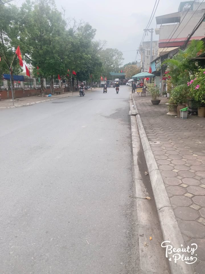 Nhà phố Cổ Bi, Gia Lâm 90m² - Mặt tiền kinh doanh đắc địa!