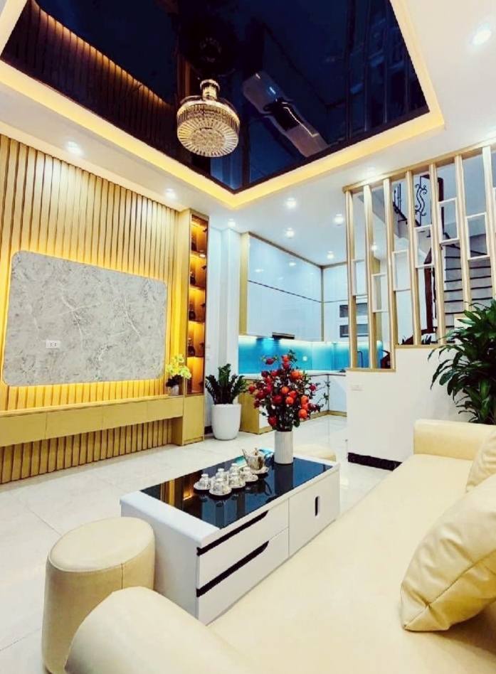 Nhà 5 tầng Tả Thanh Oai, 36m², Full Nội Thất Sang Trọng - 7.6 Tỷ
