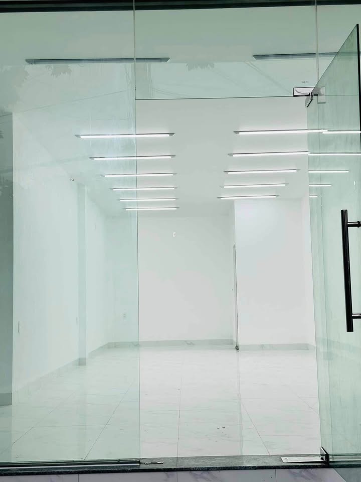 Cho thuê Mặt bằng Bà Triệu 60m² - Kinh doanh sầm uất, giá tốt