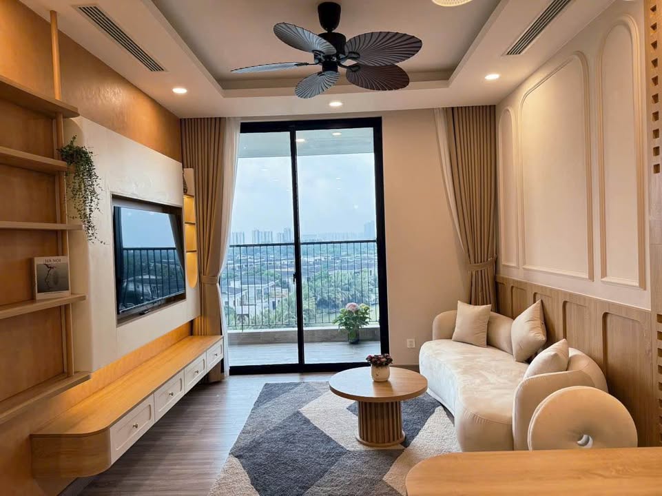 Căn hộ Ecopark 80m² - 2PN Full Nội Thất Cao Cấp, Giá 10 Triệu/Tháng