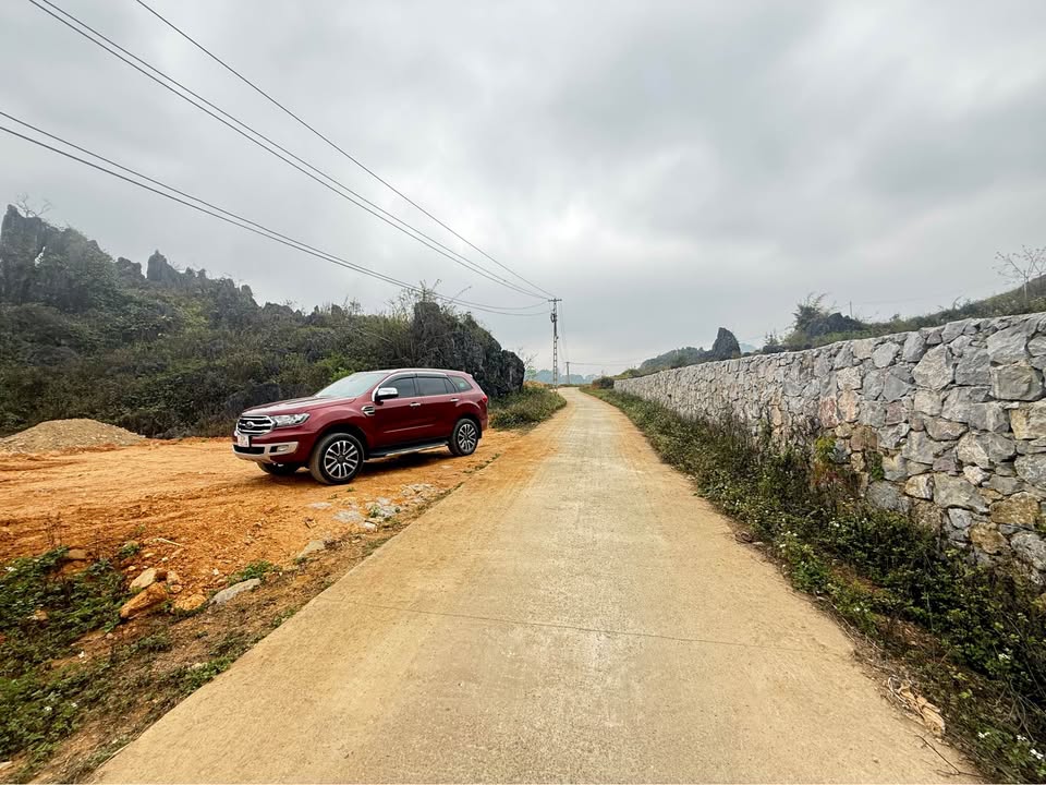 Đất nền Hà Giang 3300m² mặt đường 100m Đồng Văn - Đầu tư sinh lời