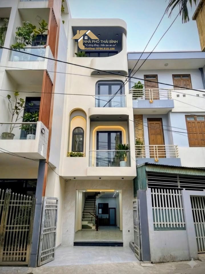 Nhà 3 Tầng Trần Lãm, Hưng Hà - 50m², Ngõ Ô Tô, Về Ở Ngay!