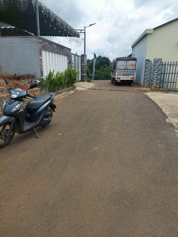 Lô đất Trần Quang Khải Bảo Lộc 210m² chỉ 1.6 tỷ - Sổ đỏ chính chủ!