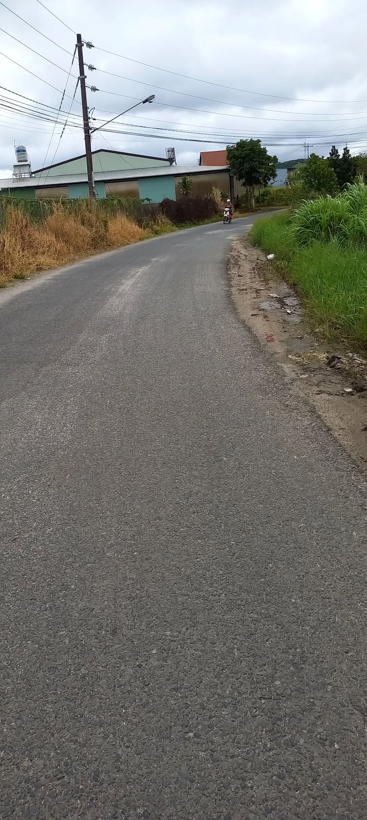 Đất nền Bảo Lộc 3500m² giá 5 tỷ - Sổ đỏ chính chủ