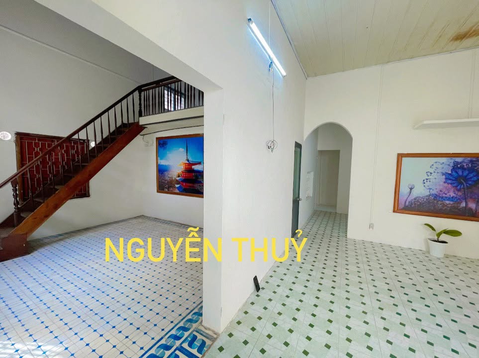 Nhà riêng hẻm Trần Quý Cáp, Tuy Hòa 3.5 triệu - Sẵn sàng ở ngay!